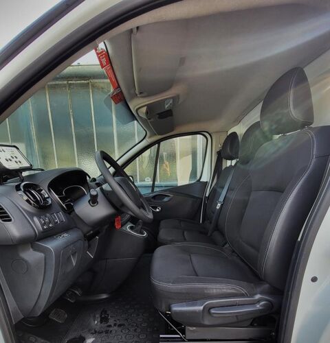 Trafic 1&deg; Main 32.333HT 2.0 dci 145cv Nacelle France El&eacute;vateur Gran 2022 occasion 60430 Abbecourt