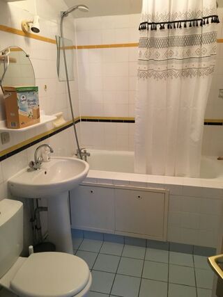  Maison à louer 2 pièces 36 m² Sainte genevieve des bois