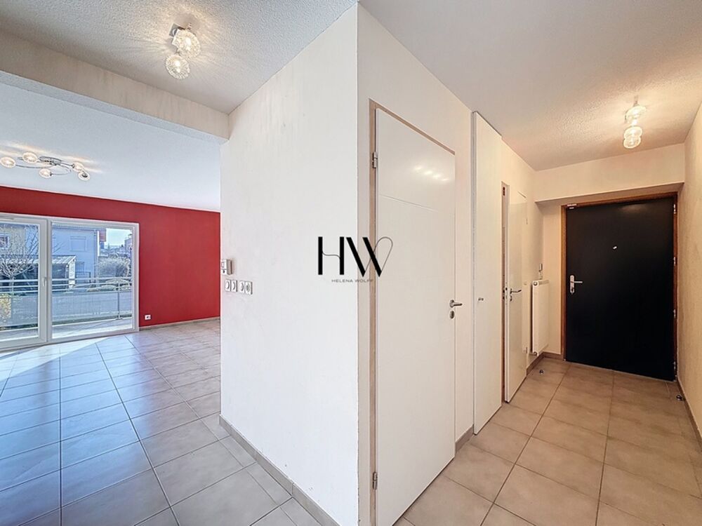 Duplex 4 pièces  90 m²  Archamps Technopole  Terrasse et garage