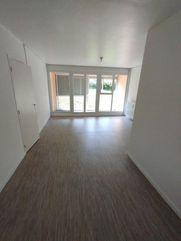 Annonce Location Appartement 3 Pièces De 67m2 à Bogny Sur Meuse (08120 ...