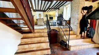  Maison  vendre 7 pices 220 m