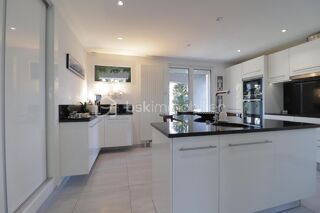  Villa � vendre 10 pi�ces 202 m�