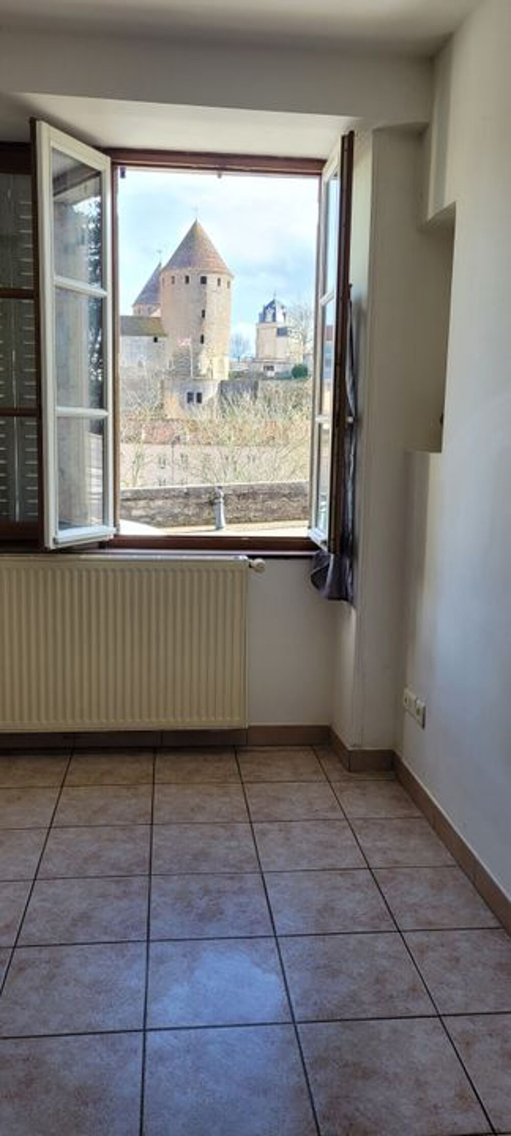 Location Appartement Appartement de 43m2 à louer sur Semur-en-Auxois Semur en auxois