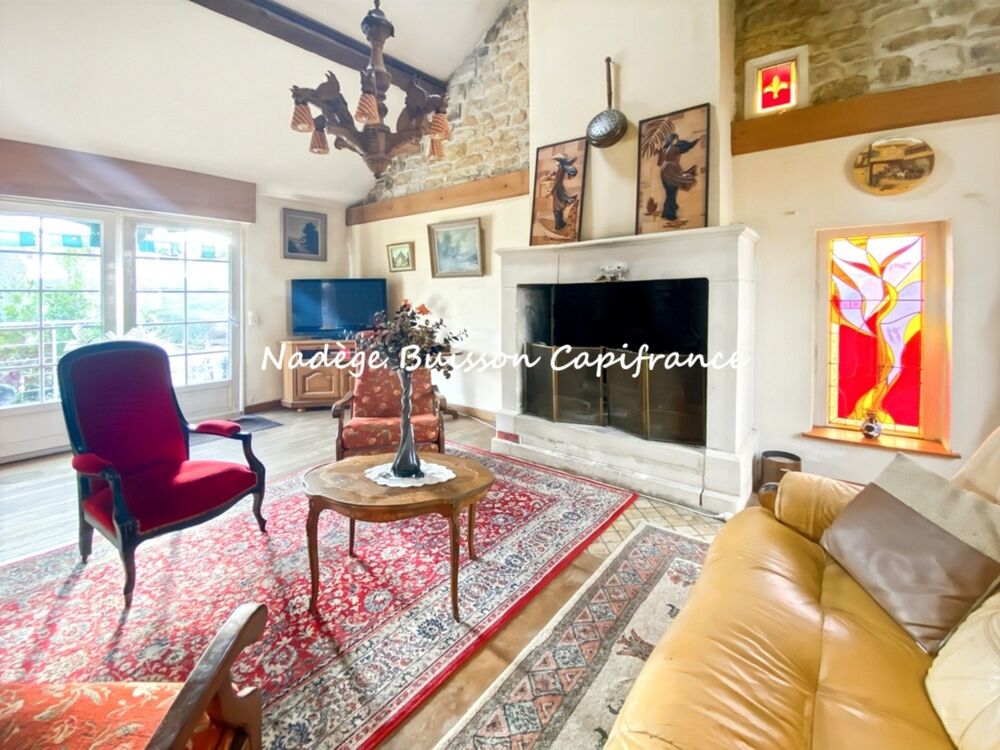 Vente Maison Demeure de caractère de 165 m² avec cour privative et anciennes écuries - Dives-sur-Mer Dives sur mer