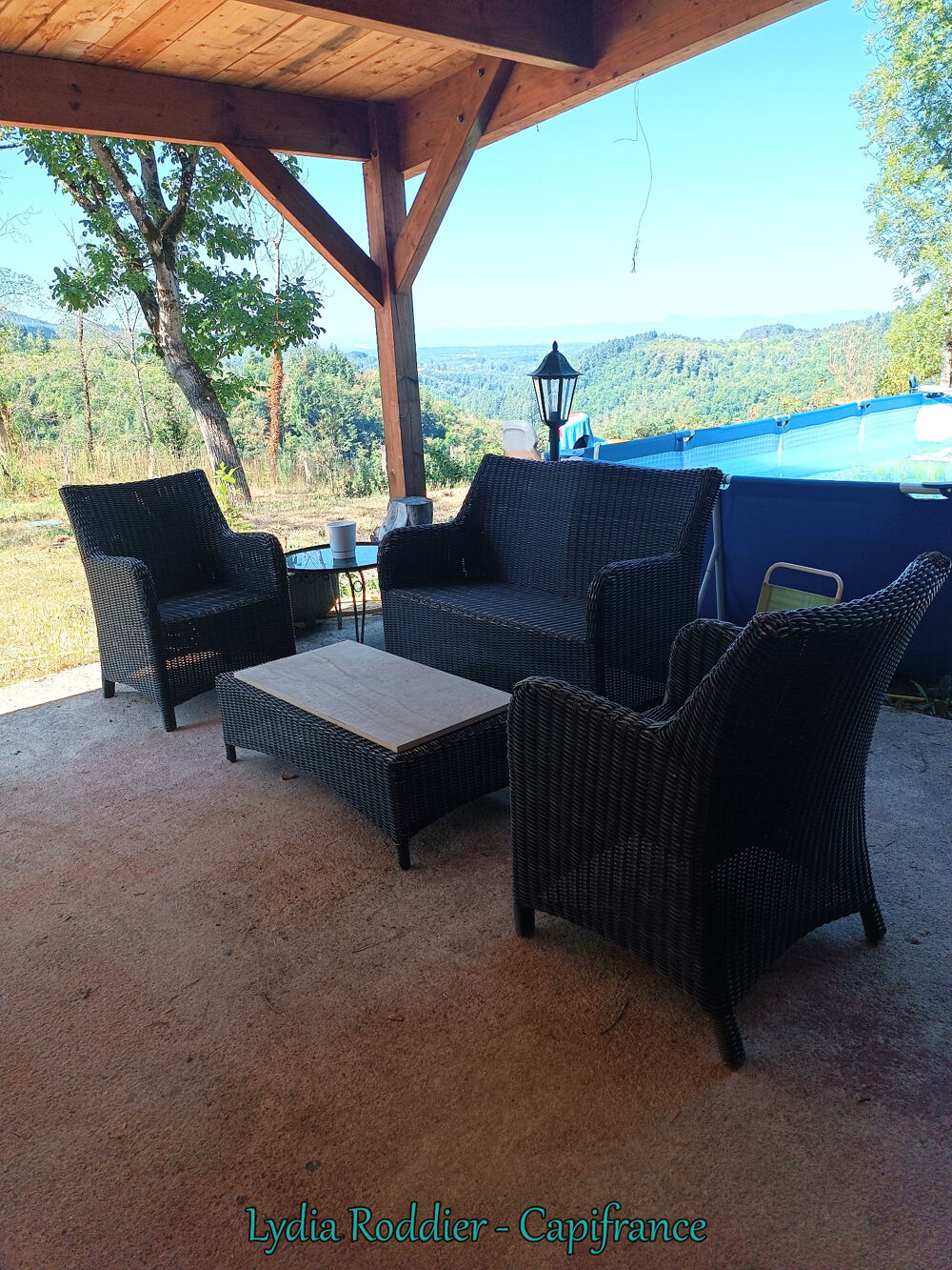 Vente Maison Maison 177 m2 - 6 pièces - 3 Chambres avec vue exceptionnelle à Saint Victor Montvianeix (63550) Saint victor montvianeix