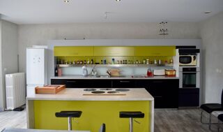  Immeuble  vendre 7 pices 480 m