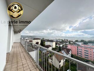  Appartement � vendre 5 pi�ces 106 m�