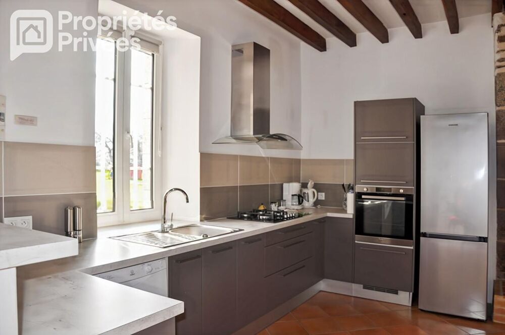 Maison en pierre 5 pièce(s) 132 m2