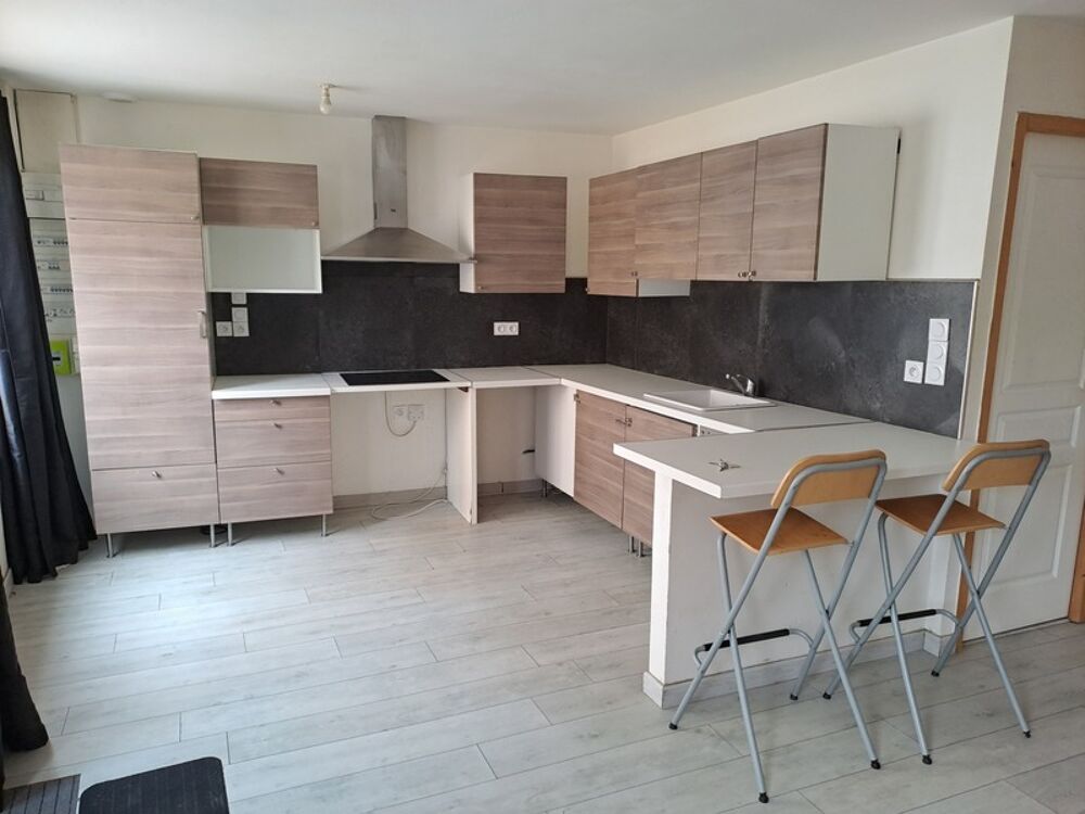 Maison à vendre 2 pièces SAINT CHRISTOLY DE BLAYE (33)