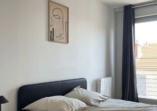  Appartement à louer 4 pièces 82 m²