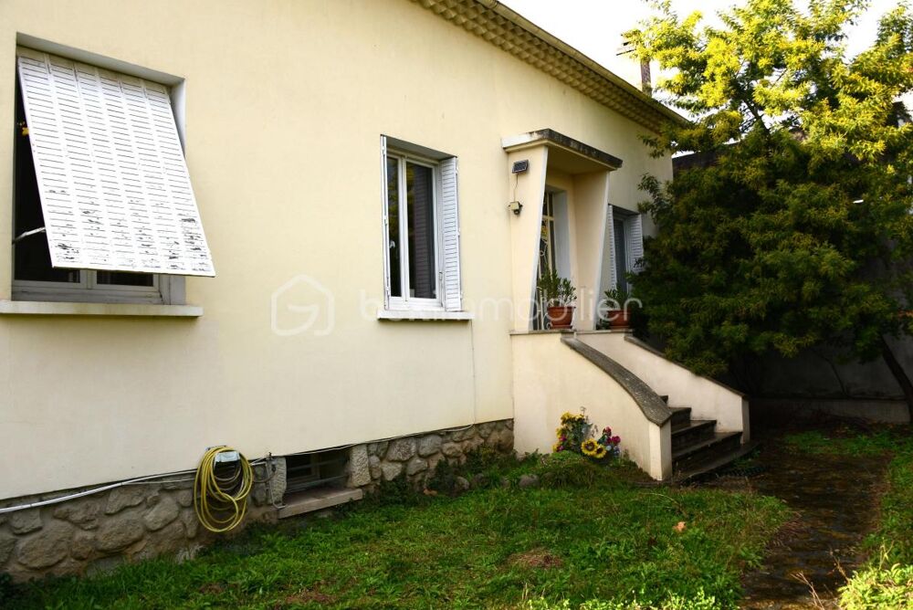 AUBENAS MAISON DES ANNEES 60