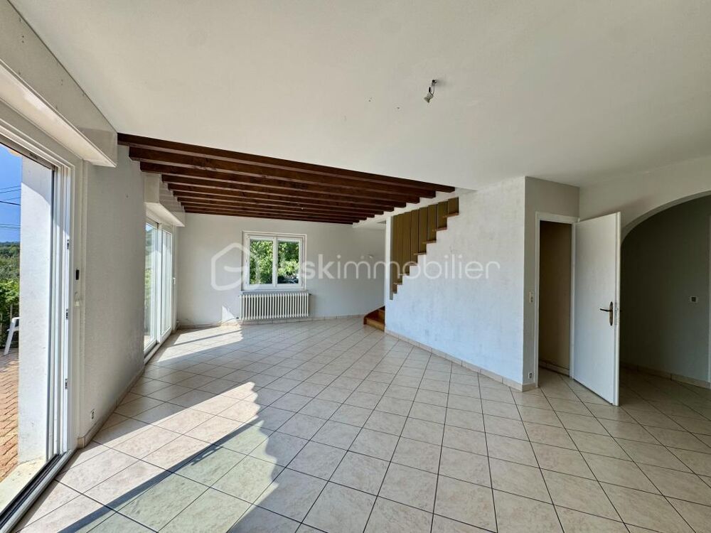 Maison 8 pièces 285 m²