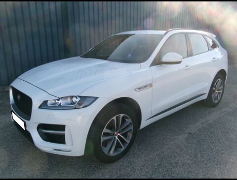 Jaguar F-PACE 2.0D AWD 180 R SPORT BVA 2016 occasion Montlu&ccedil;on 03100