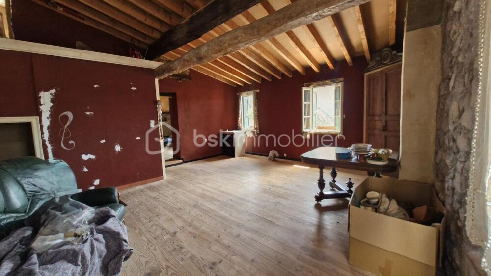 Vente Maison Maison de Village Authentique – 212m² de surface utile : 106 m² habitables + 106 m² à exploiter !!! Coustouges