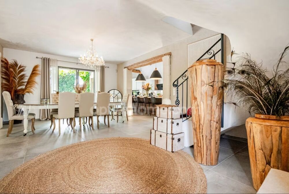 à vendre  Maison Paradou (13520)