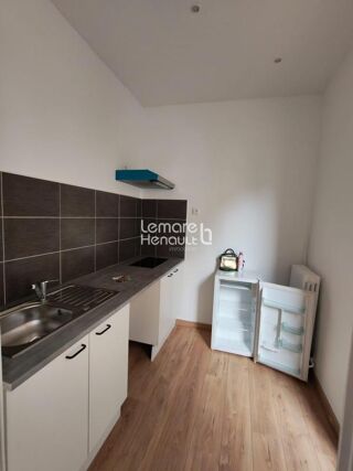  Appartement à louer 1 pièce 24 m²