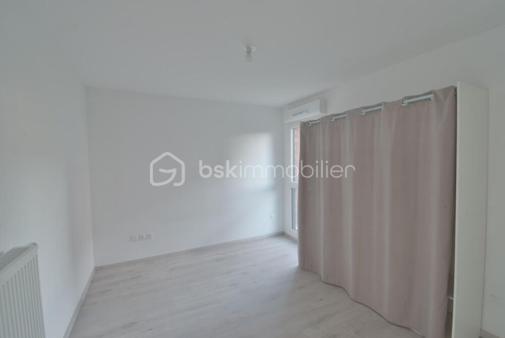 Vente Appartement Appartement 2 pieces 41,5m2 avec terrasse et place de stationnement Baisieux