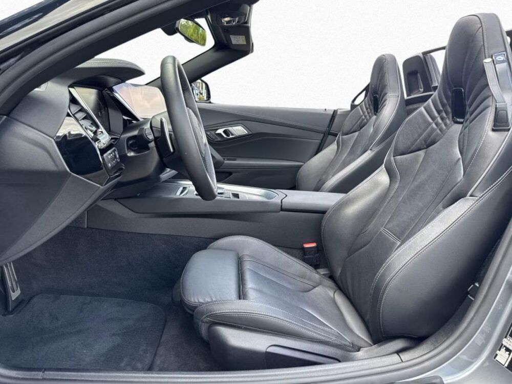 Z4 sDrive30i M Sport – Live Cockpit Professional LED adaptatifs 2025 occasion 33000 Bordeaux