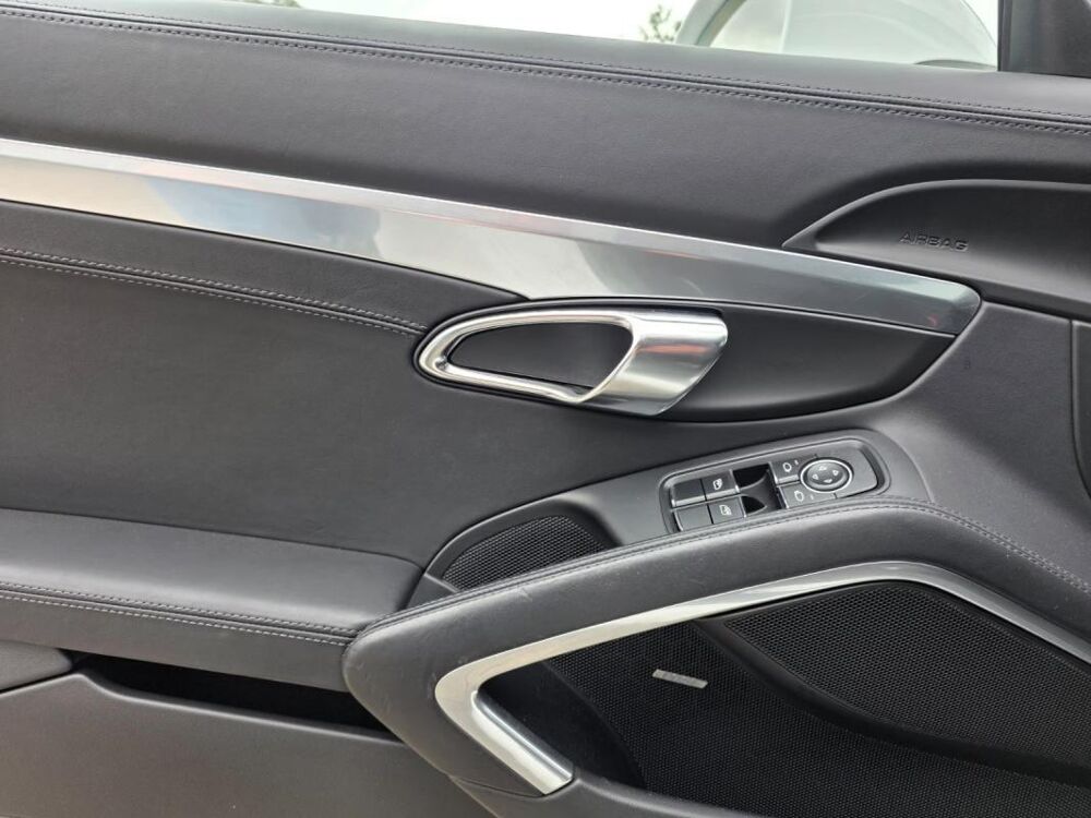 911 (991) Carrera S PDK – Pack Sport, &Eacute;chappement Bose, Toit Panoramiq 2015 occasion 33000 Bordeaux