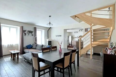   Long�re R�nov�e � 5 Chambres � Calme & Potentiel � Cornill� Maison - 7 pi�ce(s) - 184 m�