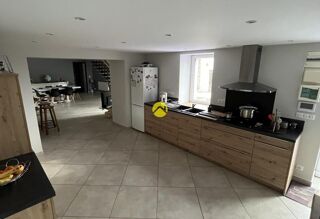  Maison � vendre 11 pi�ces 225 m�