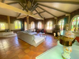  Maison � vendre 5 pi�ces 254 m�