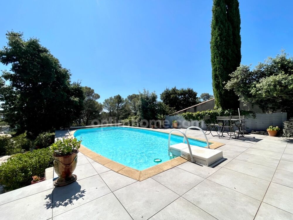 Villa 6 pièces 160m2 avec piscine sur les hauteurs de Nîmes