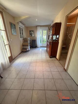  Maison à vendre 10 pièces 160 m²