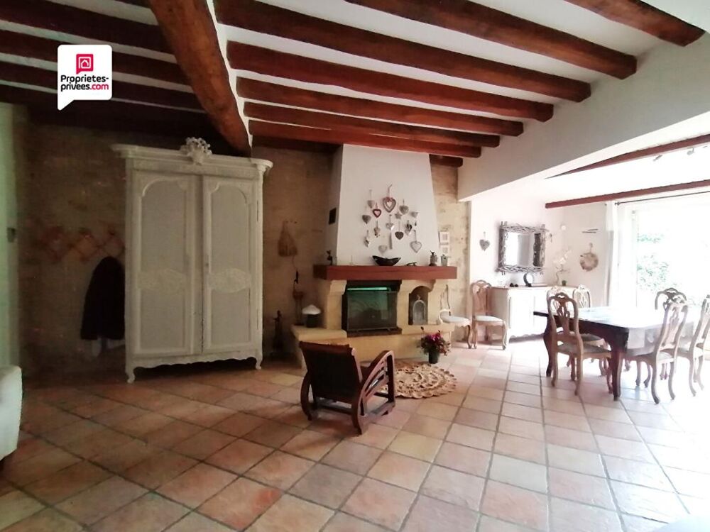 (95450) AVERNES - Maison de village 8 pièce(s) 225 m2, 5 chambres, jardin