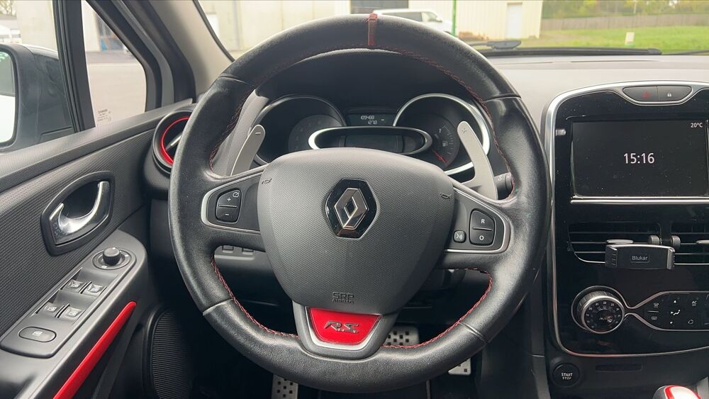 Clio IV 1.6 Turbo 200 EDC6 RS 2015 occasion 85230 Saint Urbain