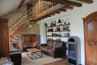  Propri�t�/ch�teau � vendre 10 pi�ces 251 m�