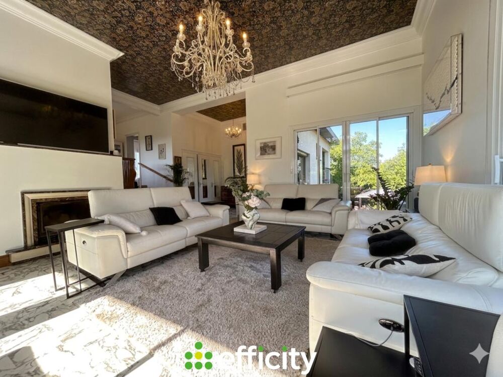 à vendre  Maison Décines-Charpieu (69150)
