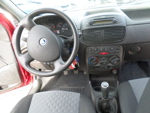 Punto 1,3 16v 70cv multijet Cult II 2006 occasion 13510 &Eacute;guilles