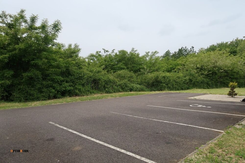   TUCQUEGNIEUX (54)PROCHE ESCH/ALZETTE, LOCAL COMMERCIAL DE 104 M² SUR 14 ARES DE TERRAIN AVEC PARKING PRIVATIF 