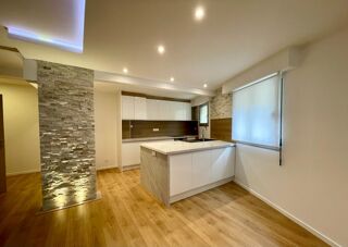  Appartement � vendre 3 pi�ces 83 m�