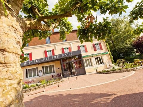 Dpt Saône et Loire (71), à vendre CUISERY Hôtel - Restaurant MURS et FDC a destination d'un hôtelier ou d'un centre de formation 650000 71530 Chalon sur saone