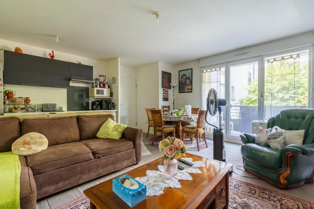 Vente Appartement Beau 2 pièces de 48 m² avec terrasse - vendu loué Rosny sous bois