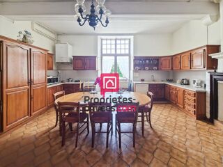  Maison à vendre 8 pièces 270 m²