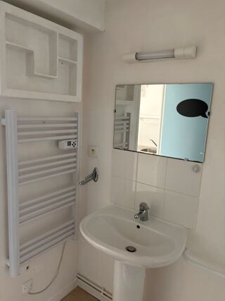  Appartement à louer 1 pièce 20 m²