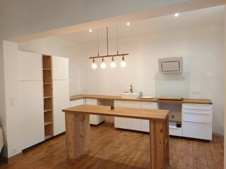  Propriété/château à vendre 15 + pièces 1000 m²