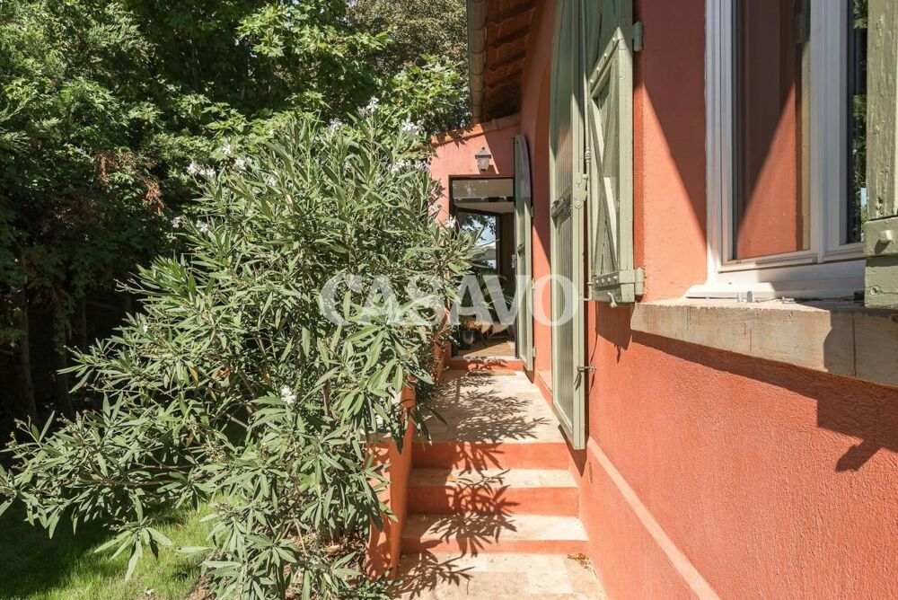 Vente Maison Vente Maison 6 pièces de 191m² - 13540 Aix-en-Provence Aix en provence