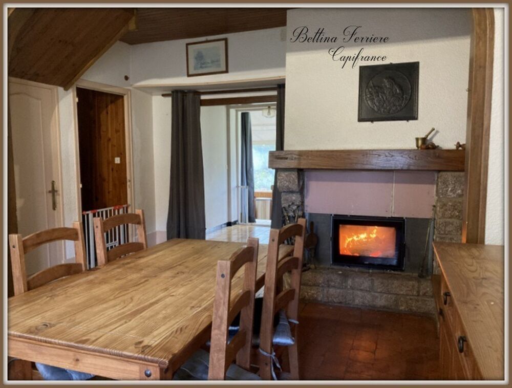 Maison familiale à rénover avec grand terrain arboré