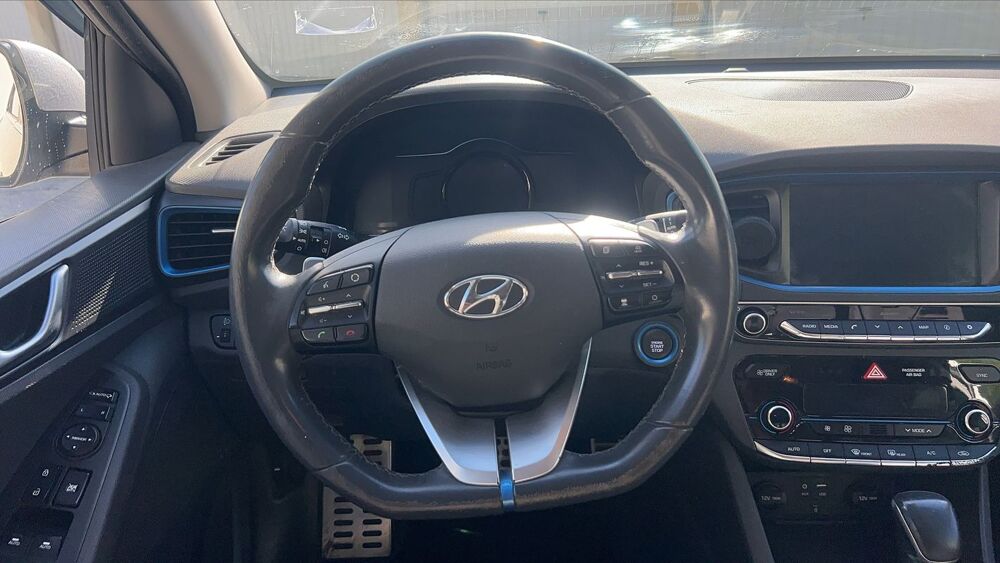 Ioniq 1.6 GDi 141 Hybrid DCT6 Creative - Premi&egrave;re main 2019 occasion 95700 Roissy En France