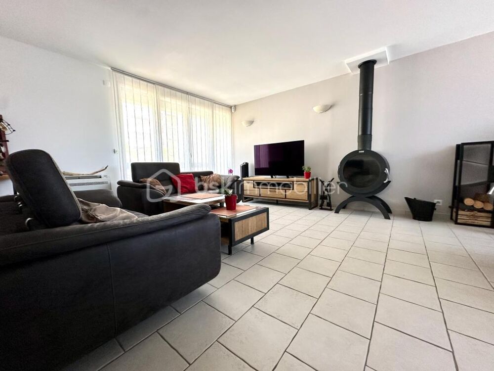 Vente Maison PONTOISE – Maison de plain-pied 128 m² – 4 chambres – DPE C – Garage – Jardin sans vis-à-vis Pontoise