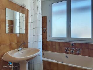  Appartement à louer 4 pièces 69 m²