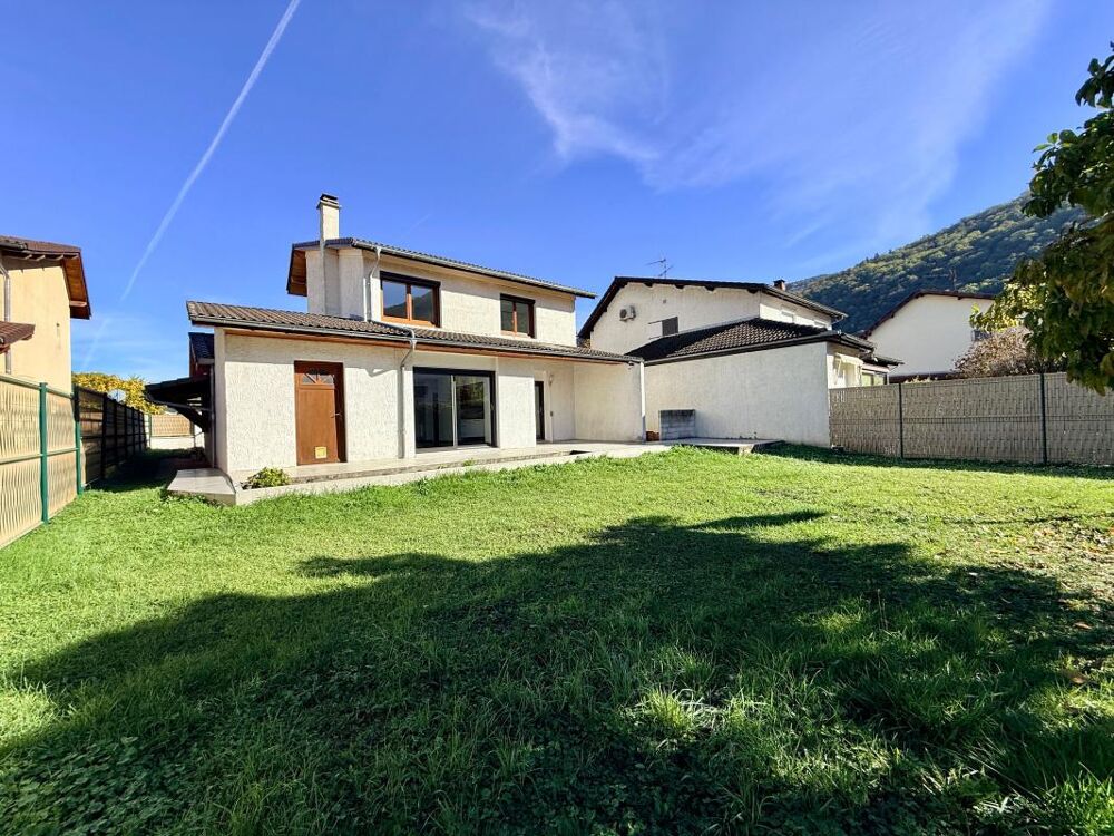 Location Maison À LOUER – Maison familiale avec jardin et garage – Le Versoud (38420) Le versoud