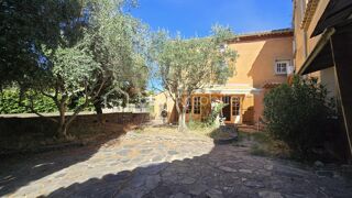 Vente Maison Maison de village avec grange et cave Saint nazaire