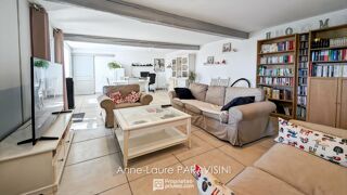  Maison à vendre 9 pièces 244 m²