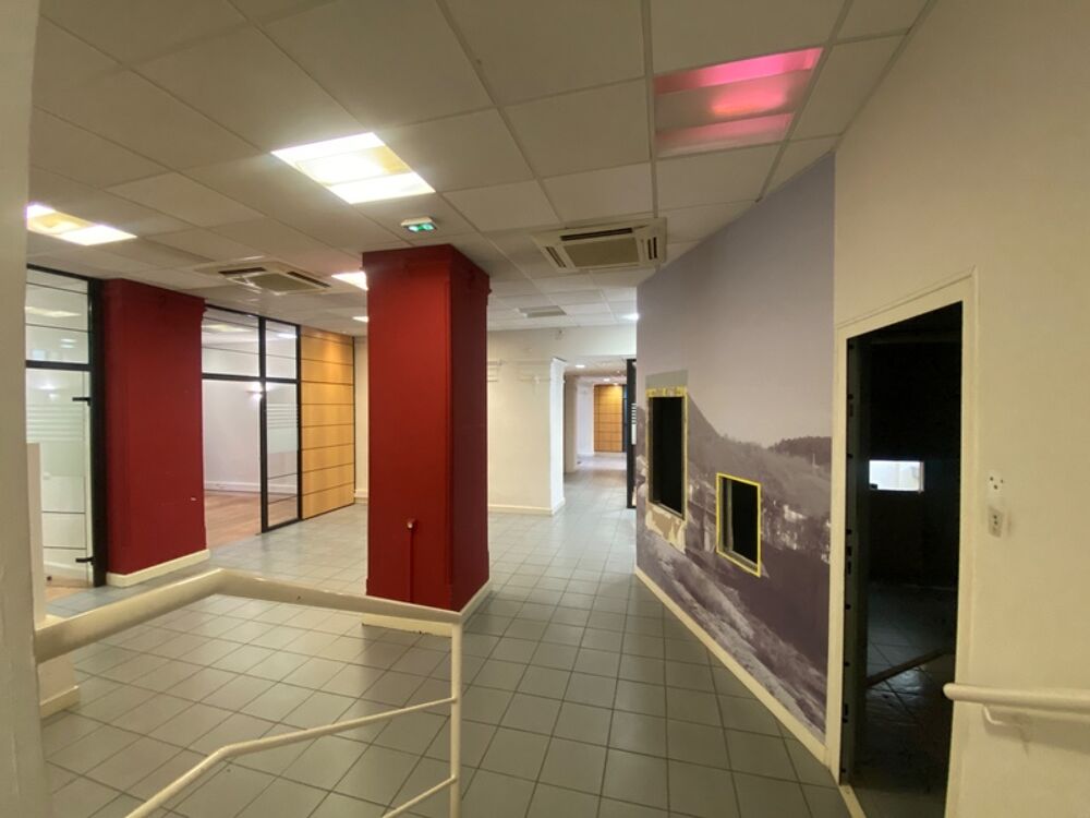   à vendre Local/bureaux 282 m² – Centre-ville d'Alès 