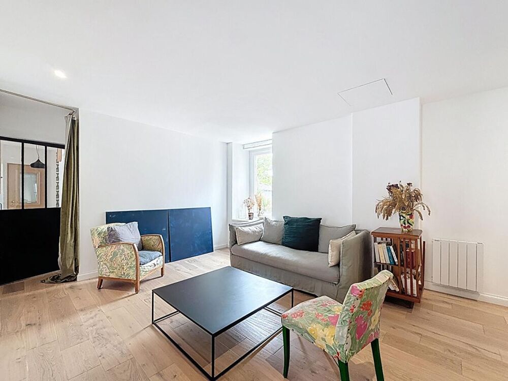 AURAY CENTRE Superbe appartement T4, 2 chambres, de 123,82 m²